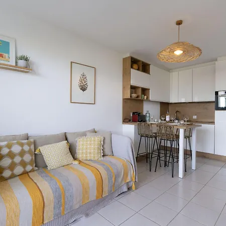 Du Port-4 By Interhome *