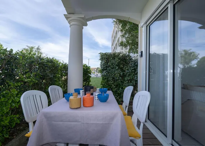 Du Port-4 By Interhome آركاشو