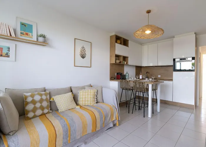 Du Port-4 By Interhome *