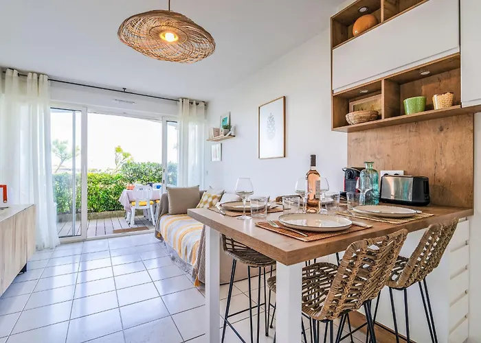 Du Port-4 By Interhome *