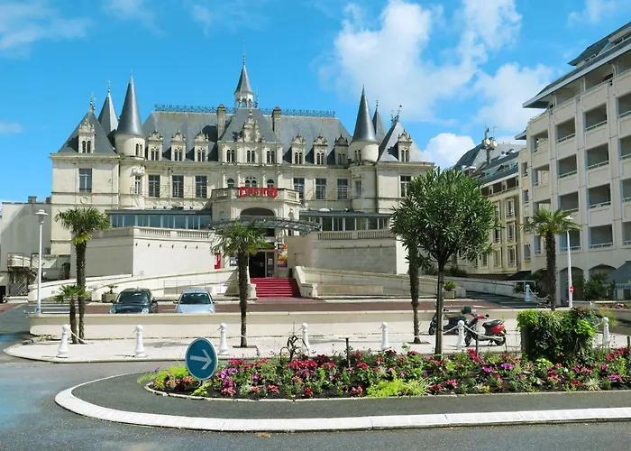 Du Port-4 By Interhome *