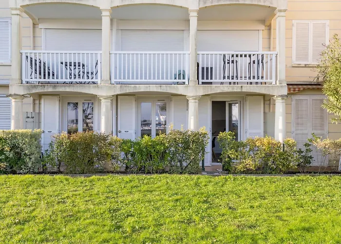 Apartment Du Port-4 By Interhome *